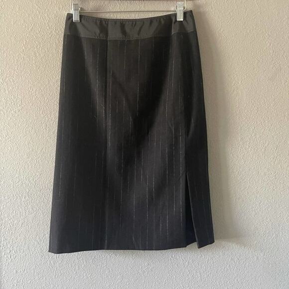 Feraud Wool Skirt Suit - Picture 5 of 8